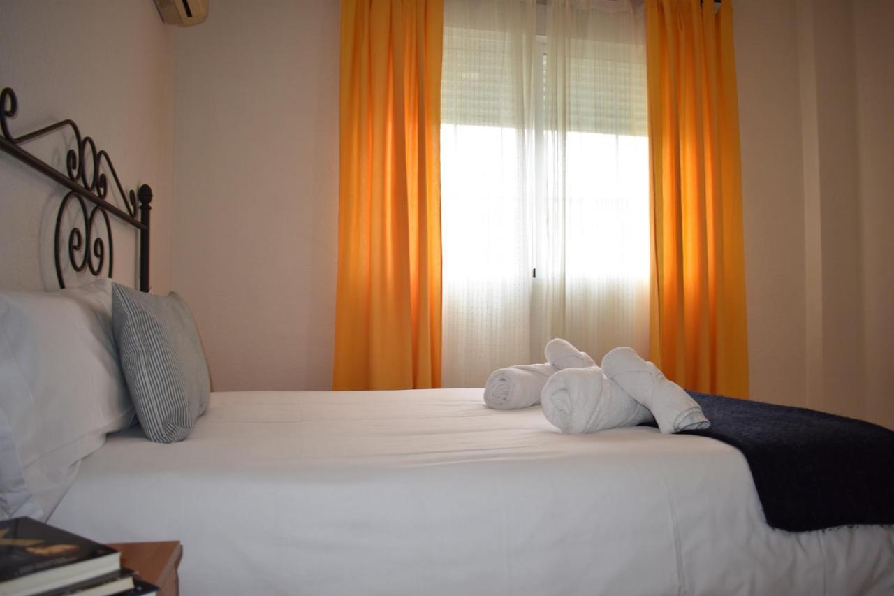 Hotel El Ancla Вилянуева де ла Каняда Екстериор снимка
