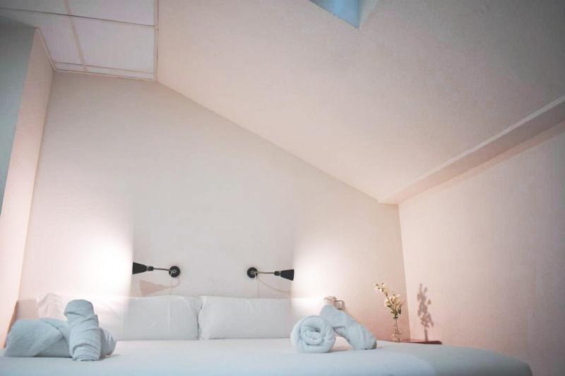 Hotel El Ancla Вилянуева де ла Каняда Екстериор снимка