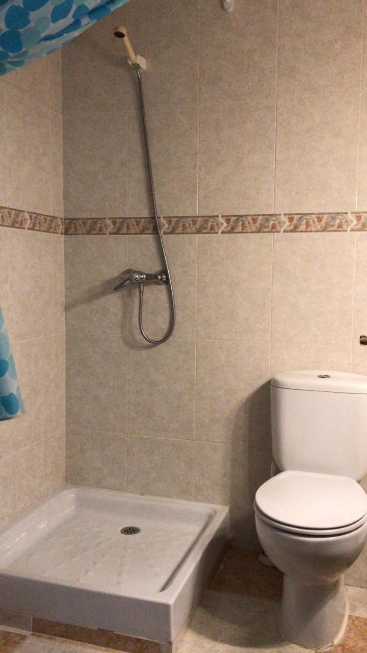 Hotel El Ancla Вилянуева де ла Каняда Екстериор снимка